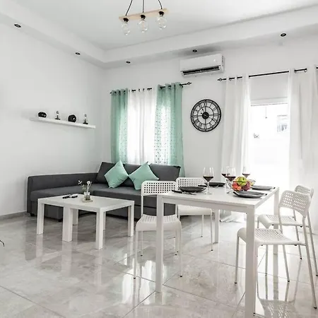 Modern & Stylish Flat For Friends & Couples * 이라클리온