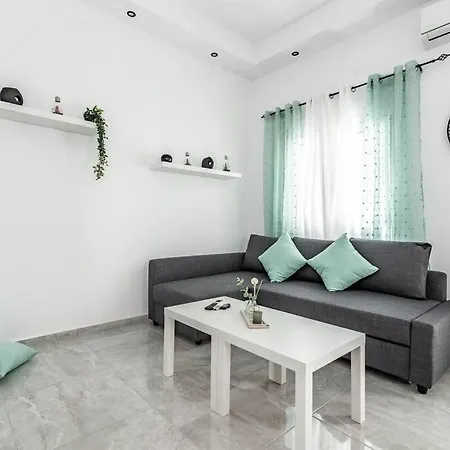 아파트 Modern & Stylish Flat For Friends & Couples 이라클리온
